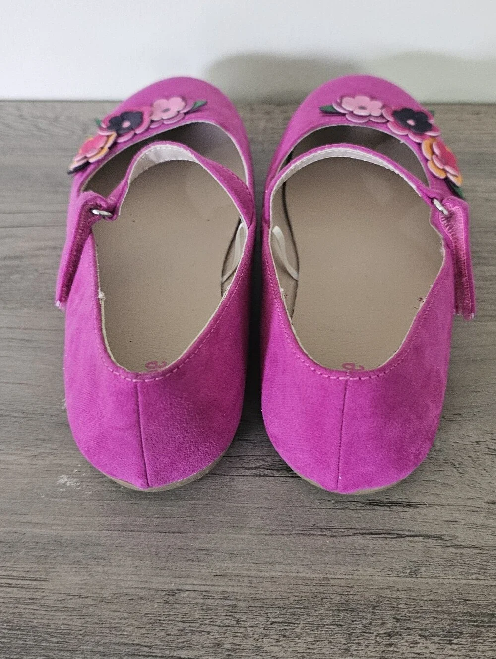 Gymboree size velcro